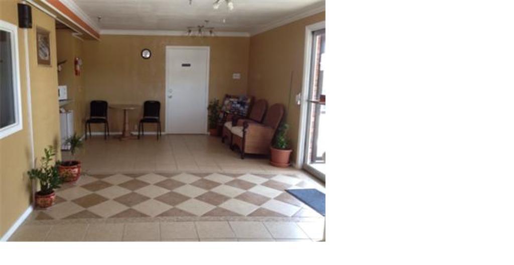 Economy Express Inn Henryetta ภายนอก รูปภาพ